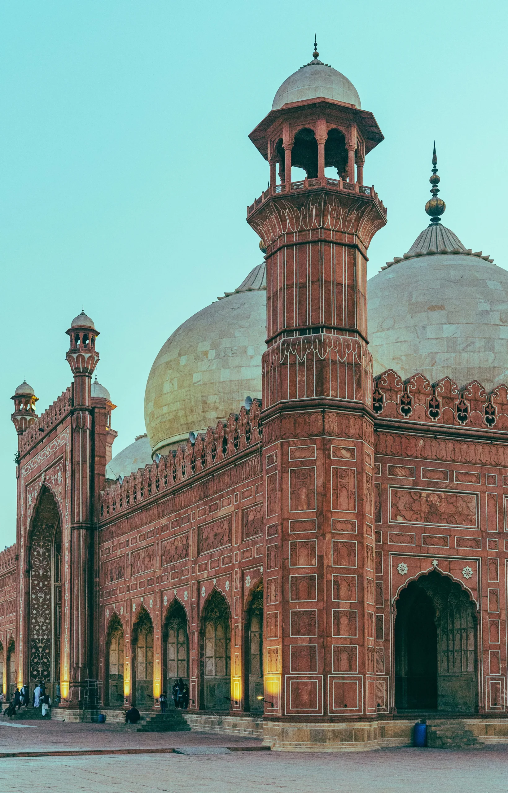 Badshahi Mosque